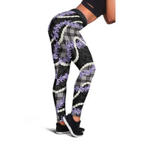 Black Hawaii Palaka Honohono Pikake Leggings Hawaiian Orchid Lei Polynesian Pattern - Polynesian Pride