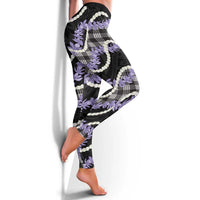 Black Hawaii Palaka Honohono Pikake Leggings Hawaiian Orchid Lei Polynesian Pattern - Polynesian Pride