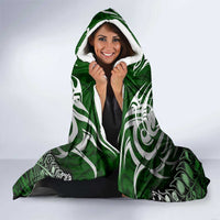 Warriors Maori Darts Hooded Blanket New Zealand Darts Silver Fern