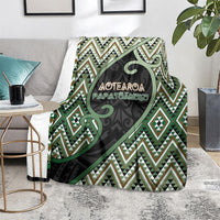Aotearoa Atua Papatuanuku Blanket Earth Mother Father Koru Patterns