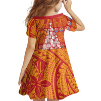 French Polynesia Christmas Family Matching Off Shoulder Short Dress and Hawaiian Shirt Seashell Xmas Tree Tribal Waves - Polynesian Pride
