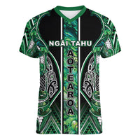 Aotearoa Ngai Tahu Women V-Neck T-Shirt Maori Tribal Dark Green Paua Shell Pattern DT05 Female Green - Polynesian Pride
