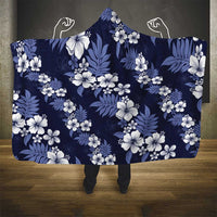 Hawaiian Hibiscus Tribal Floral Blue Hooded Blanket Polynesian Tapa Pattern - Polynesian Pride