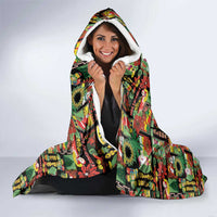 Hawaiian Santa Christmas Pattern Hooded Blanket Black Version - Polynesian Pride