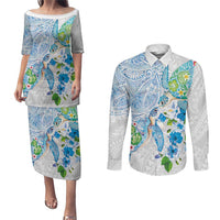 Hawaiian Couple Turtles Honi Couples Matching Puletasi and Long Sleeve Button Shirt Polynesian Art Motifs and Hibiscus White Blue Color LT03 White - Polynesian Pride