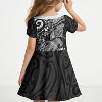 Aotearoa Maori Sea Animals Tribal Kid Short Sleeve Dress Manta Ray and Shark Moko Pattern Black Color LT03 - Polynesian Pride