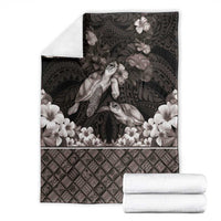 Hawaiian Lei Turtle and Plumeria Blanket Polynerian Art Tattoo-Grayscale Mode