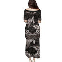 Hawaiian Lei Turtle and Plumeria Family Matching Puletasi and Hawaiian Shirt Polynerian Art Tattoo-Grayscale Mode