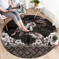 Hawaiian Lei Turtle and Plumeria Round Carpet Polynerian Art Tattoo-Grayscale Mode