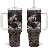 Hawaiian Lei Turtle and Plumeria Tumbler With Handle Polynerian Art Tattoo-Grayscale Mode