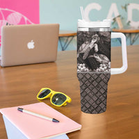Hawaiian Lei Turtle and Plumeria Tumbler With Handle Polynerian Art Tattoo-Grayscale Mode