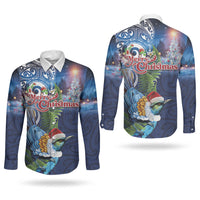 New Zealand Merry Christmas Couples Matching Puletasi and Long Sleeve Button Shirt Maori Tribal Pattern with Xmas Tui Bird LT03 - Polynesian Pride