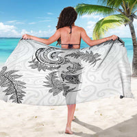 New Zealand Sea Animals with Maori Tribal Tattoo Sarong Shark Manta Ray with Silver Fern White LT03 - Polynesian Pride