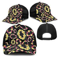 Hawaiian Kakau Tattoo Leis and Palaka Pattern Mesh Trucker Cap Traditional Aloha Tribal Black Color