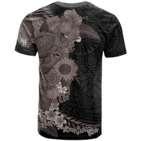 Hawaiian Tropical Plants and Chameleon T Shirt Polynesian Art Grayscale - Polynesian Pride