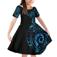 New Zealand Maori Koru Art Traditional Tattoo Family Matching Off Shoulder Short Dress and Hawaiian Shirt Paua Shell LT03 Daughter's Dress Black - Polynesian Pride