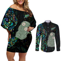 New Zealand Couples Matching Off Shoulder Short Dress and Long Sleeve Button Shirts Silver Fern and Hei Tiki with Papua Shell Maori Tribal LT03 Black - Polynesian Pride