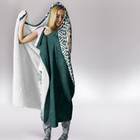 Hawaii Plumeria Tribal Vintage Hooded Blanket Special Turquoise