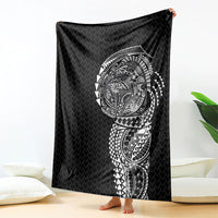 Hawaiian Traditional Tattoos Blanket Kakau Tribal Tropical Plant Motif Black Color