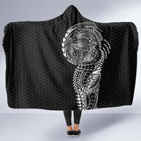 Hawaiian Traditional Tattoos Hooded Blanket Kakau Tribal Tropical Plant Motif Black Color LT03 One Size Black - Polynesian Pride