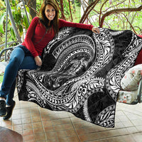 Hawaiian Turtle and Shark Quilt Kakau Tribal with Polynesian Pattern Black Color LT03 - Polynesian Pride