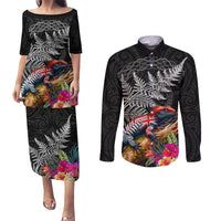 New Zealand Tuatara Couples Matching Puletasi and Long Sleeve Button Shirt Silver Fern Hibiscus and Tribal Maori Pattern Black Color LT03 Black - Polynesian Pride