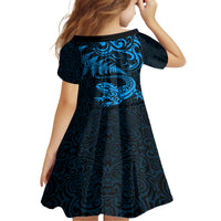 New Zealand Tuatara Tribal Tattoo Kid Short Sleeve Dress Silver Fern and Maori Pattern Blue Color LT03 - Polynesian Pride