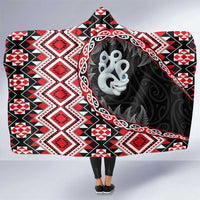 Red Taniko Motif Aotearoa Manaia and Silver Fern Hooded Blanket