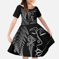 New Zealand Valentine's Day Family Matching Long Sleeve Bodycon Dress and Hawaiian Shirt Silver Fern and Line Art Love Couple LT03 Daughter's Dress Black - Polynesian Pride