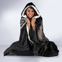 Aotearoa Tukutuku Motif Hooded Blanket Pohutukawa and Fern Leaves Grayscale Color LT03 - Polynesian Pride