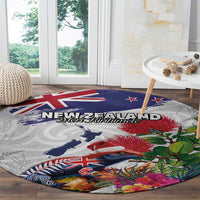 New Zealand Christmas Round Carpet Meri Kirihimete-Tuatara and Pohutukawa White Color