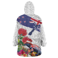 New Zealand Christmas Wearable Blanket Hoodie Meri Kirihimete-Tuatara and Pohutukawa White Color
