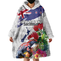 New Zealand Christmas Wearable Blanket Hoodie Meri Kirihimete-Tuatara and Pohutukawa White Color