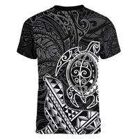 Hawaii Monk Seal and Dolphin Women V-Neck T-Shirt Polynesian Kakau Pattern Black White Color