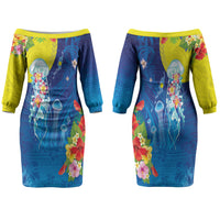 Palau Family Matching Off The Shoulder Long Sleeve Dress and Hawaiian Shirt Jellyfish with Coral Reefs Ocean Vibe and Tapa Pattern LT03 Mom's Dress Blue - Polynesian Pride