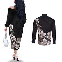 Hawaiian Plumeria and Turtle Couples Matching Off The Shoulder Long Sleeve Dress and Long Sleeve Button Shirt with Polynesian Tribal Art Pattern Grayscale Color LT03 - Polynesian Pride