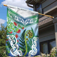 Aotearoa New Zealand Natural Plants Garden Flag Pohutukawa with Silver Ferns Koru Frond Maori Tattoos LT03 - Polynesian Pride