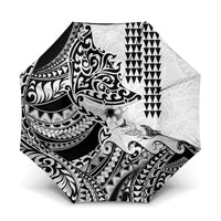 Hawaiian Tribal Manta Ray Umbrella Kakau Tattoo and Polynesian Art Motif Pattern