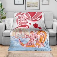 Hawaiki Nui Va'a Solo French Polynesia Blanket Red Color