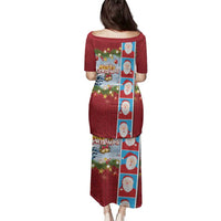 Merry Christmas Family Matching Puletasi and Hawaiian Shirt Funny Santa Claus Cards Photo and Polynesian Pattern Red Color LT03 - Polynesian Pride