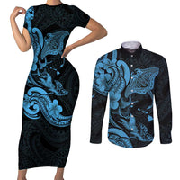 Hawaiian Manta Rays Couples Matching Short Sleeve Bodycon Dress and Long Sleeve Button Shirt Tribal Hibiscus Polynesian Tattoos Blue Color - Polynesian Pride