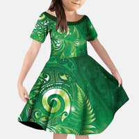 Aotearoa New Zealand New Year Kid Short Sleeve Dress Tribal Koru Tattoo Green Galaxy Maori Silver Fern LT03 KID Green - Polynesian Pride