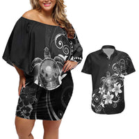 Hawaii Honu Couples Matching Off Shoulder Short Dress and Hawaiian Shirt Polynesian Curves Plumeria Grayscale - Polynesian Pride