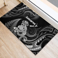 New Zealand Maori Taniwha Rubber Doormat Silver Fern Black Version