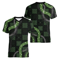 Hawaiian Quilt Women V-Neck T-Shirt Pele Hair Hinahina Lei Black Version