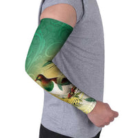 New Zealand Pigeon Kereru Arm Sleeves Maori Fern Art Green Gradient - Polynesian Pride