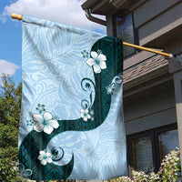 Polynesia Hibiscus Garden Flag Sky Blue Curve Motif - Polynesian Pride