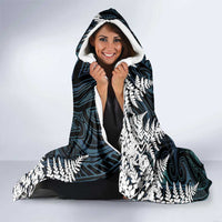 New Zealand Weka Hooded Blanket Maori Hen Koru Pattern - Polynesian Pride