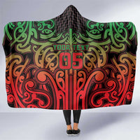 Custom Aotearoa Tuhoe Hooded Blanket Maori Tribal Pattern Mix Poutama