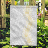 Niue White Sunday Garden Flag Niuean Hiapo With Puakenikeni Lei